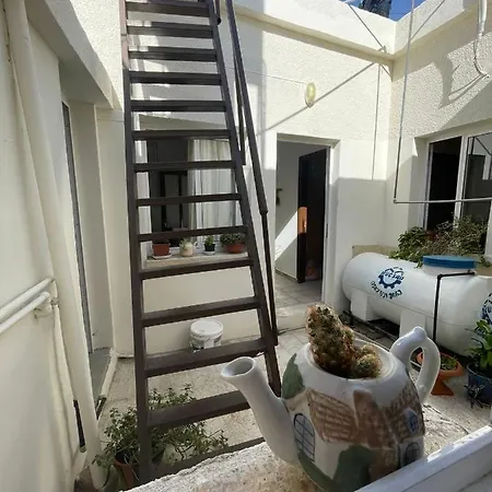Grandmother's House بيت للعطل